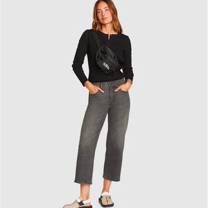 Gently worn Eddie Bauer cropped jeans